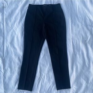 LAFAYETTE 148 NEW YORK
Gramercy Acclaimed-Stretch Pants black size 2